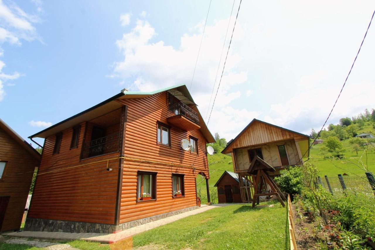 Cottage "Kliverent" Jaremtsche Exterior foto